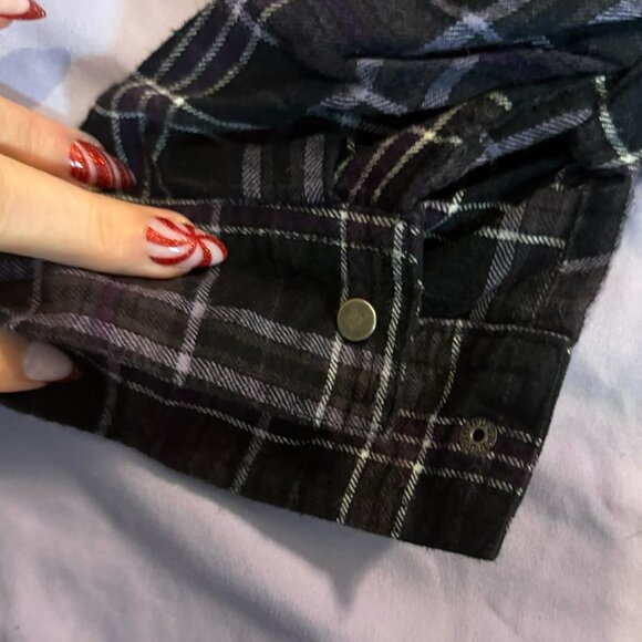 Maurices Black Plaid Long Sleeve Flannel Snap Button Shirt w/ Pockets, XL - Picture 4 of 13